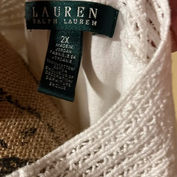 Ralph Lauren Cute white cotton top - Picture 2 of 6